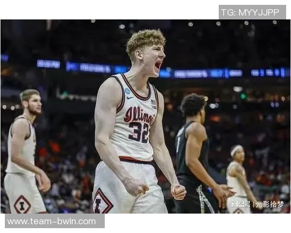 弗拉格谈与埃奇库姆关系称不认为是宿敌比较源于同届竞争环境