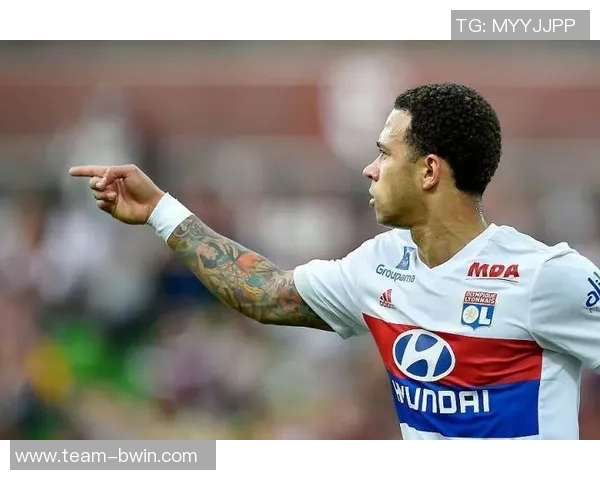 法甲本轮最佳阵容揭晓杜埃与塔利亚菲科领衔桑巴入选 法甲本轮最佳阵容揭晓杜埃与塔利亚菲科领衔桑巴入选