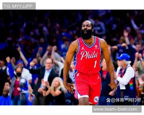 麦克丹尼尔斯首节完美表现五投全中助球队领先贡献14分三分球四投全中