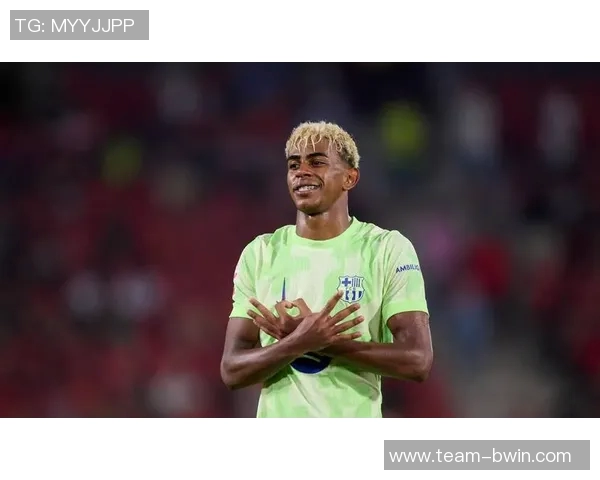 巴萨官方宣布20岁巴德吉升入一线队全新披上19号战袍