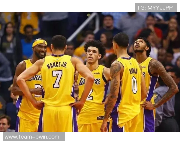 火箭队为何在比赛前夕找不到酒店预订难道不该提前安排吗