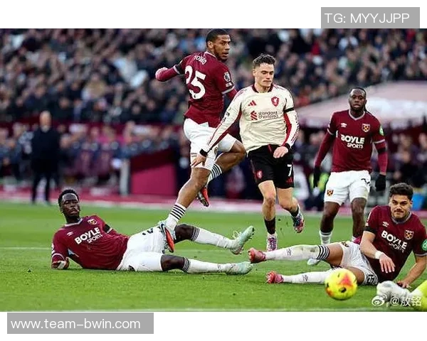 利物浦与西汉姆联上半场战平伊萨克错失良机维尔茨险些破门